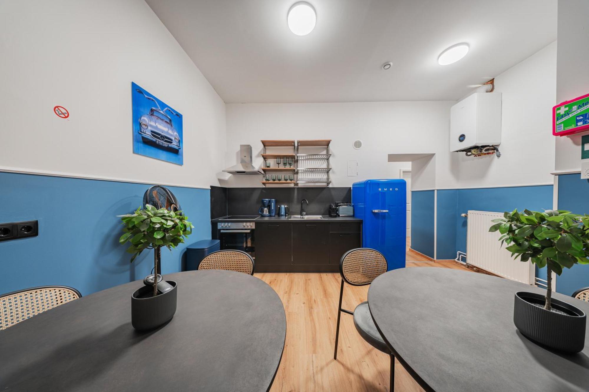 Hostal Rive By Home1 *