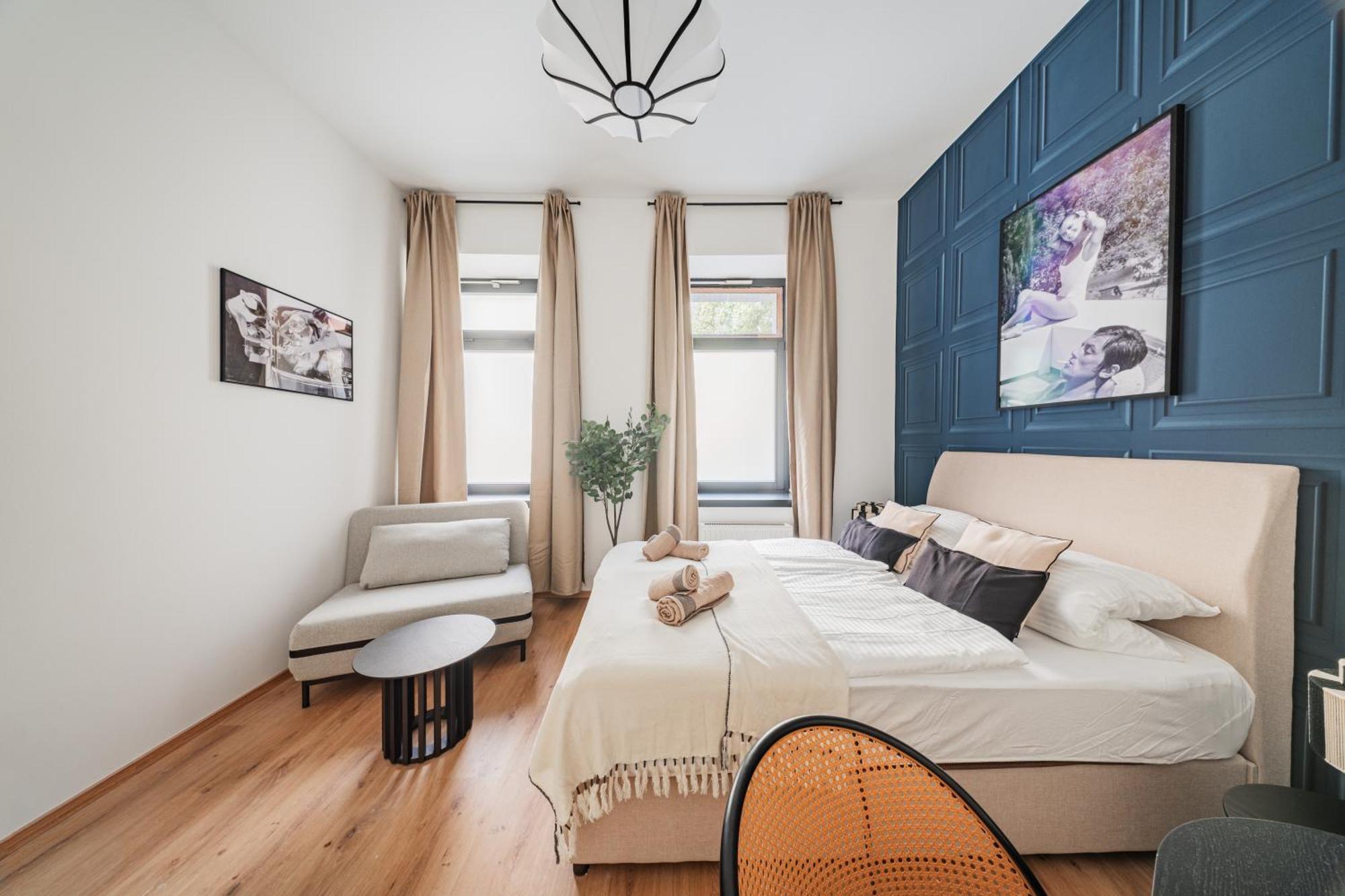 Hostal Rive By Home1 *